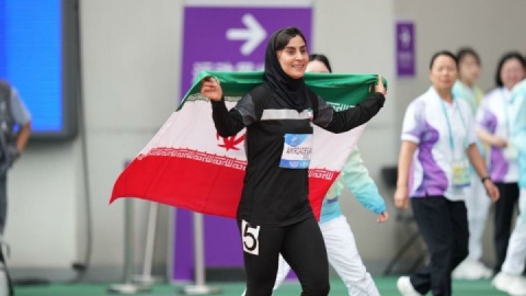 امیرزادگان کمبینا نیست!