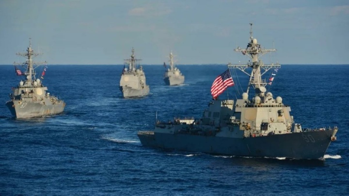 لاوروف: حمله آمریکا به کشتی در سواحل ونزوئلا نقض آشکار قوانین بین‌المللی است