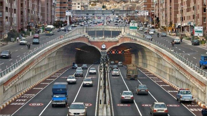 علت انسداد شبانه تونل‌های شهری تهران چیست؟