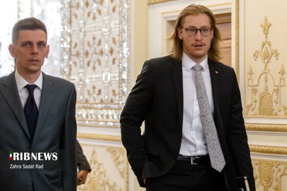 دیدار عراقچی با سفرا و روسای نمایندگیهای خارجی و بینالمللی مقیم تهران