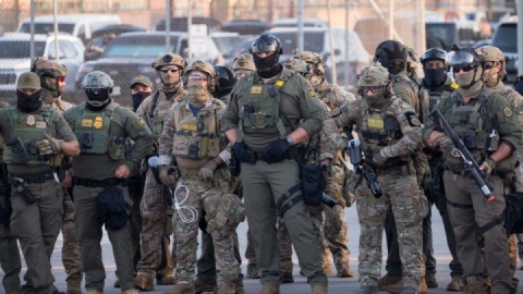 بازداشت ۳۷ نفر در حمله فدرال‌ها به ساوت‌شور با عملیات «میدوی بلیتز»