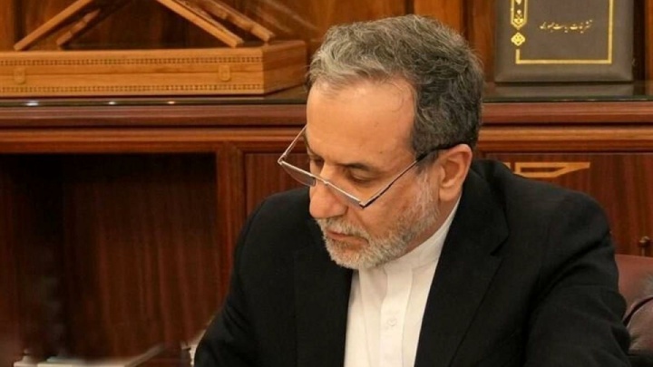 عراقچی: فرماندهان و سربازان دلاور نیروی انتظامی حافظ امنیت و آرامش کشور هستند