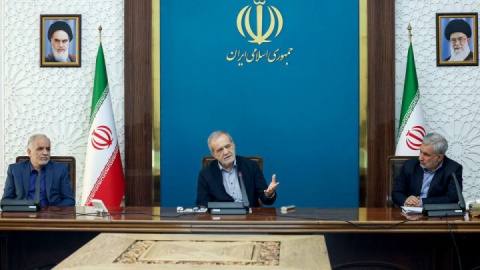 رئیسجمهور: اصلاح قانون مبارزه با مواد مخدر در دستور کار قرار گیرد