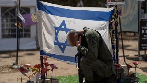 بحران روانی در اسرائیل؛ ۶۳۷ هزار تماس اضطراری از آغاز جنگ غزه