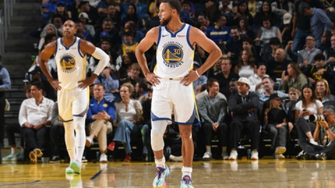 شکست لس‌آنجلس لیکرز