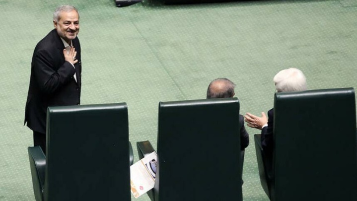 آموزش و پرورش اولویت اول دولت چهاردهم است/ رشد ۲۰ پله ای ایران در رقابت های دانش آموزی