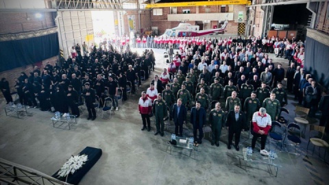 تشییع پیکر خلبان شهید بالگرد امدادی سانحه دیده هلال احمر