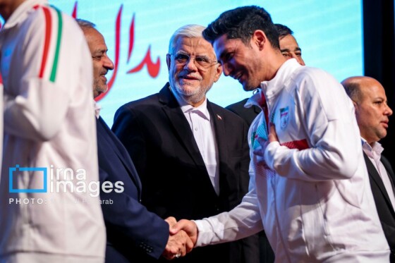 تجلیل از مدال آوران ورزش دانش آموزی