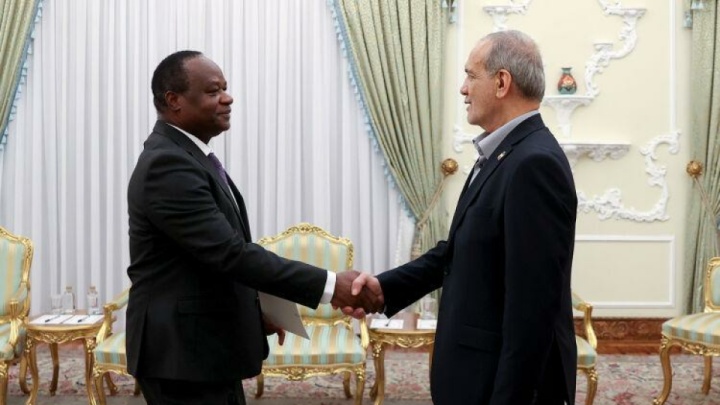 پزشکیان: ایران آماده ارتقای همکاری‌های دوجانبه با ساحل عاج در مسیر تحقق اهداف مشترک است