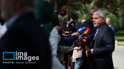 گزارش تصویری/ اعضای هیأت دولت در جمع خبرنگاران