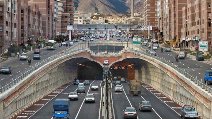 انسداد تونل نیایش و پل صدر از ساعت ۲۴ امشب