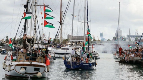 فعالان کاروان پایداری در بازداشت اسرائیل، تحت شکنجه بودند؛ تونبرگ: از آب سالم و دارو محروم بودیم
