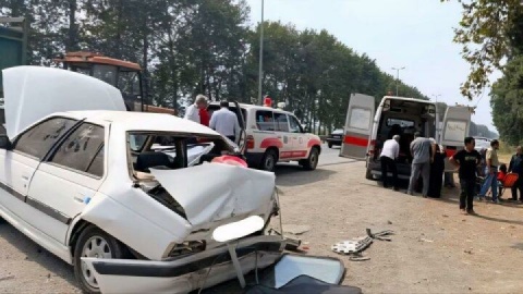 سالانه یک میلیون ایرانی در حوادث ترافیکی بستری میشوند