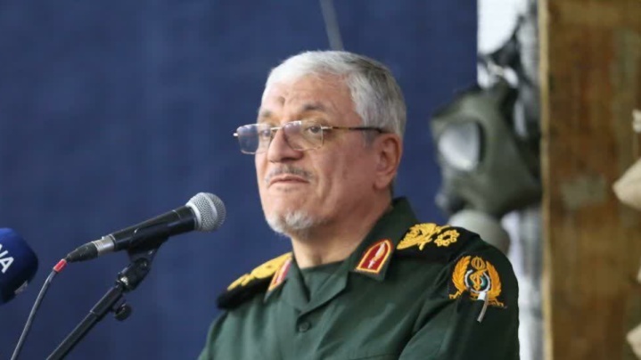 شهدا از ما انتظار مجاهدت و تلاش دارند