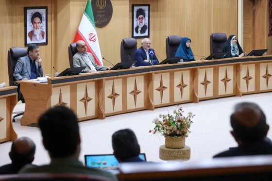 جلسه شورای برنامه‌ریزی و توسعه گیلان با حضور دکتر حاجی میرزایی