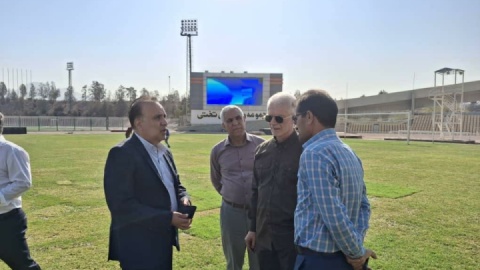 اسبقیان معاون وزیر ورزش به همراه مدیر دفتر فنی، از ورزشگاه تختی بازدید کرد