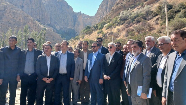 شتاب بخشی دولت چهاردهم به توسعه گردشگری پایدار؛ اختیارات به استانداران واگذار شد