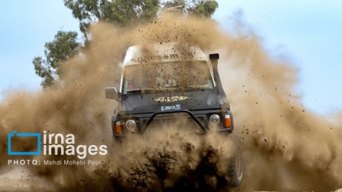 گزارش تصویری/ از «اختتامیه جشنواره نمایشهای آیینی و سنتی» تا «راند دوم مسابقات آفرود قهرمانی کشور»