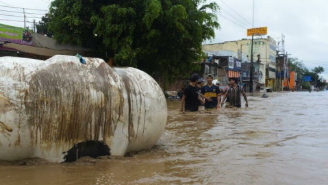بارندگی شدید در مکزیک جان دستکم ۲۷ نفر را گرفت