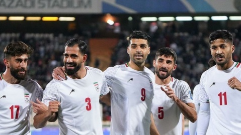 ملاقات با کوسه‌های آبی و فراعنه در امارات