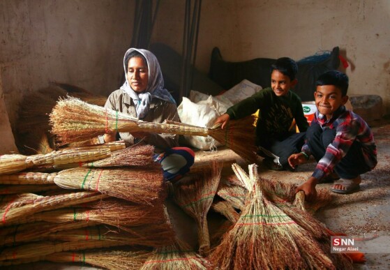 جاروبافی در روستای ملاحسن