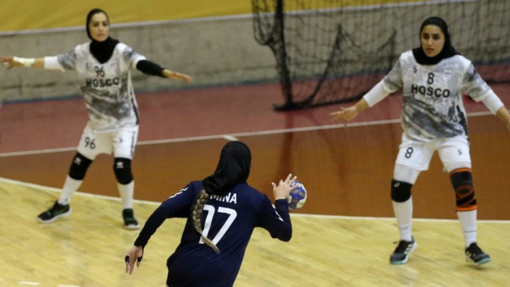 ۲ بانوی هندبالیست قمی به اردوی تیم ملی بزرگسالان دعوت شدند