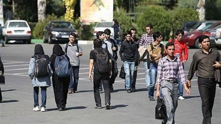 دانشگاه؛ حافظ آزادی و پاسدار فضیلت‌های علمی