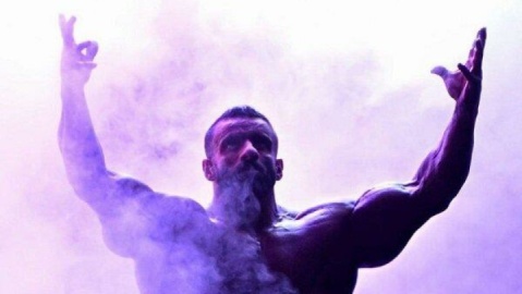 دل‌نوشته‌ «هادی چوپان» با نیم میلیون لایک؛ «مادرم ایران شرمنده‌ام»