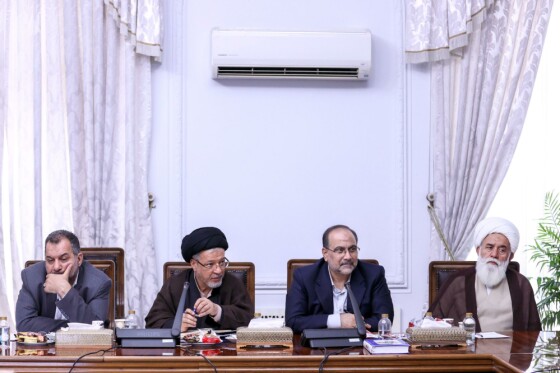 جلسه شورای عالی انقلاب فرهنگی