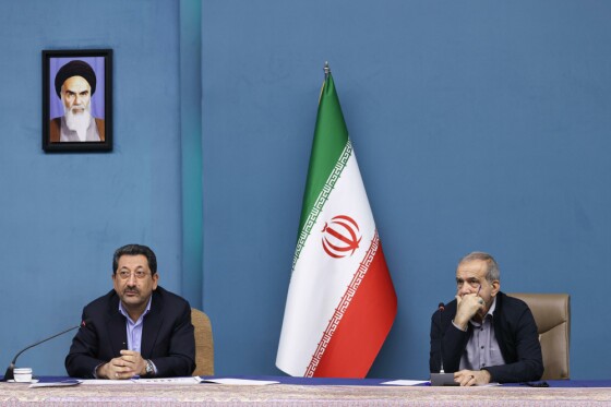 جلسه دکتر مسعود پزشکیان با جمعی از اعضای مجمع کارآفرینان ایران