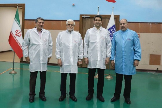 بازدید معاون اول رئیس‌جمهور از پژوهشگاه فضایی ایران