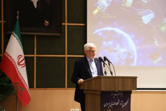 بازدید معاون اول رئیس‌جمهور از پژوهشگاه فضایی ایران