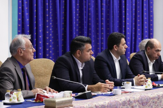 جلسه دکتر مسعود پزشکیان با جمعی از اعضای مجمع کارآفرینان ایران