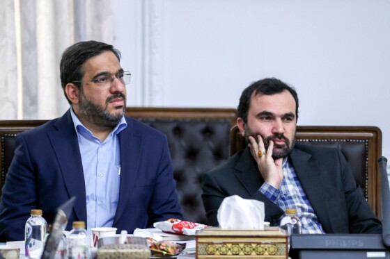 جلسه شورای عالی انقلاب فرهنگی