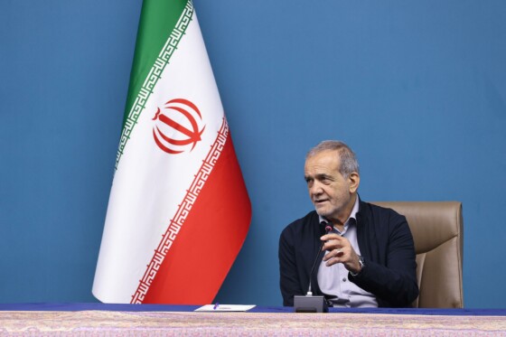 جلسه دکتر مسعود پزشکیان با جمعی از اعضای مجمع کارآفرینان ایران