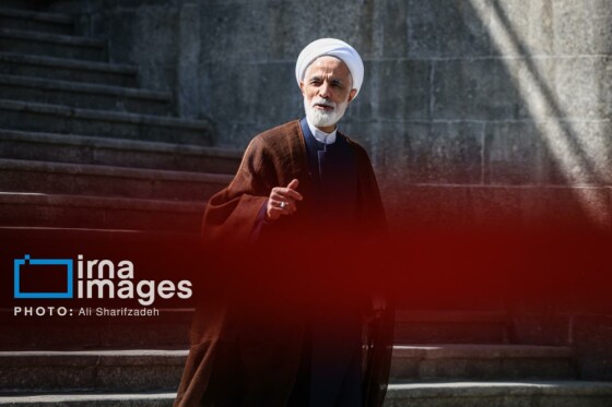 اعضای هیأت دولت در جمع خبرنگاران