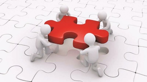 میدان‌دار شدن سرمایه‌های مردمی