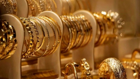 سقوط و صعود در بازار طلا و سکه؛ نوسانات میلیونی چهارشنبه ۲۳ مهرماه ۱۴۰۴