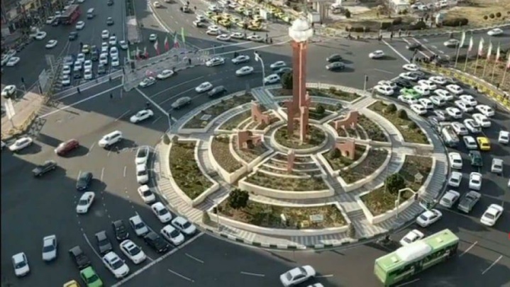 میدان صادقیه برچیده می‌شود