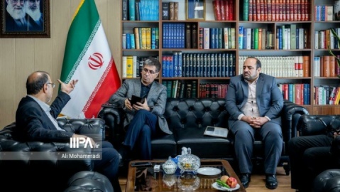 گزارش تصویری/ بازدید مدیر عامل شستا از روزنامه ایران