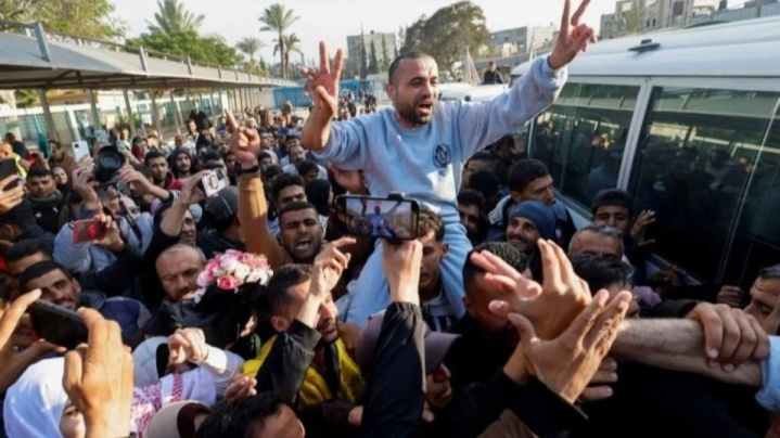 سلام به آزادگان فلسطین