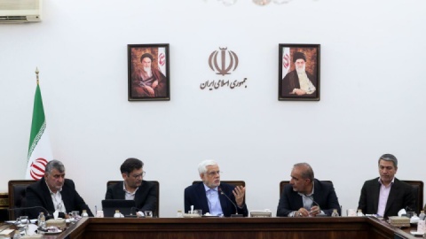 عارف: دولت هیچ تصمیمی بر خلاف منافع عشایر نمیگیرد