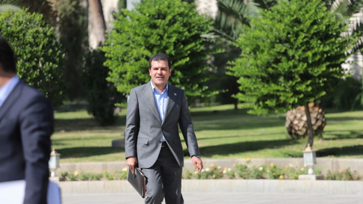 اعطا مسکن به ۱۲۵۰ ”نو استاد”/ حمایت ویژه از نخبگان ”پسا دکتری” که به ایران آیند