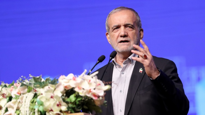 اگر با مردم صادق باشیم با ما همراه می شوند