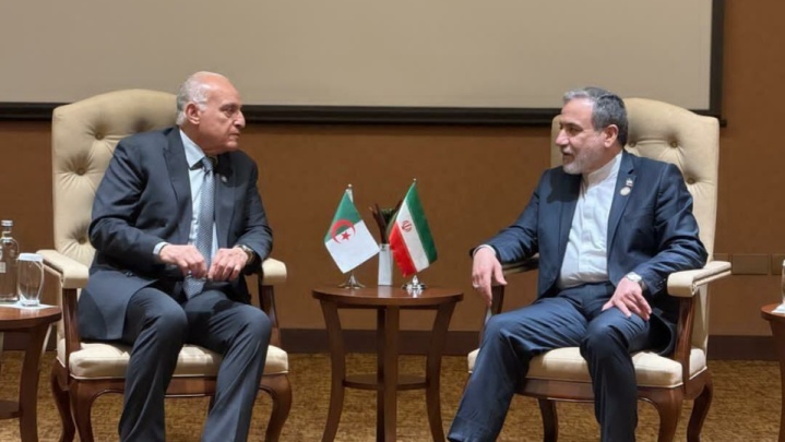 ابراز خرسندی وزرای امور خارجه ایران و الجزایر نسبت به روند مثبت و رو به رشد روابط دوجانبه