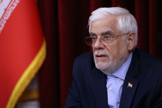 دیدار جمعی از کارآفرینان و صنعتگران استان یزد با معاون اول رئیس جمهور