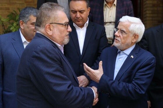 دیدار جمعی از کارآفرینان و صنعتگران استان یزد با معاون اول رئیس جمهور