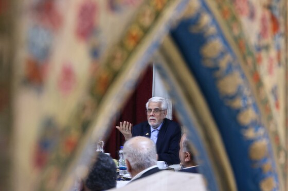 دیدار جمعی از کارآفرینان و صنعتگران استان یزد با معاون اول رئیس جمهور