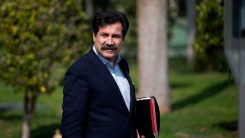 فیلم / معاون رئیس جمهور به قشم سفر کرد