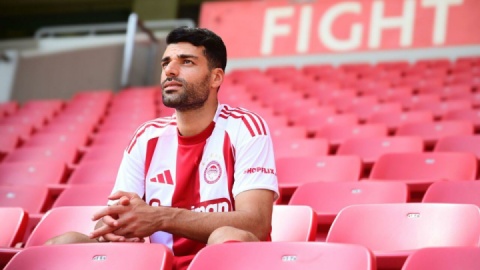 سرمربی المپیاکوس طارمی را خط زد